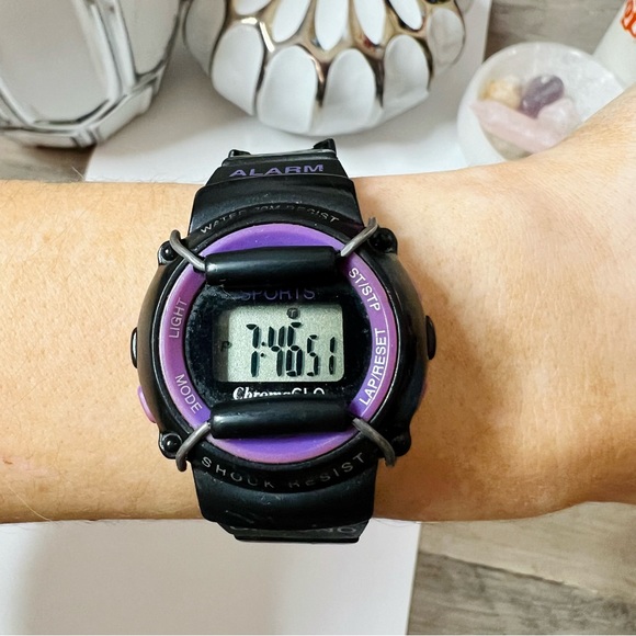 ChromaGLO Sports Watch - Picture 10 of 10